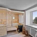 Hotel No.1 3*