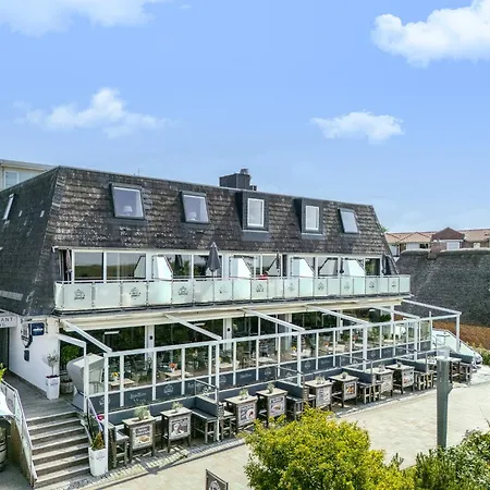 No.1 Hotel 3*