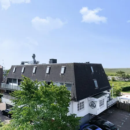 Hotel No.1 3*
