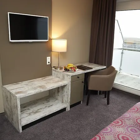 Hotell No.1 3*