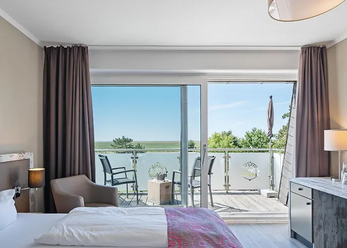 No.1 Hotel 3*