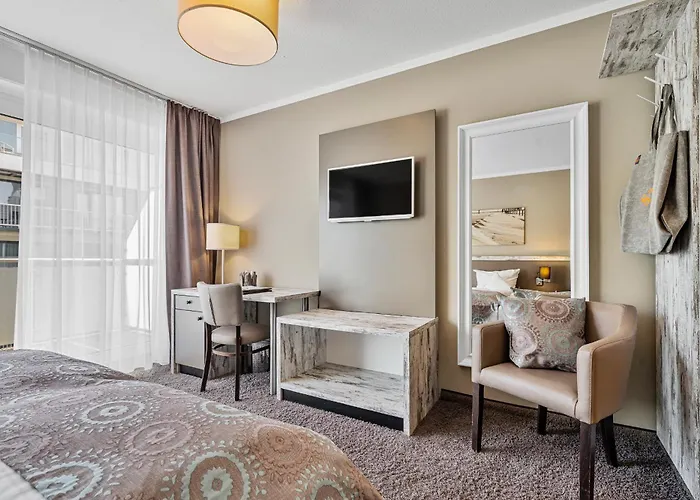 No.1 Hotel 3*